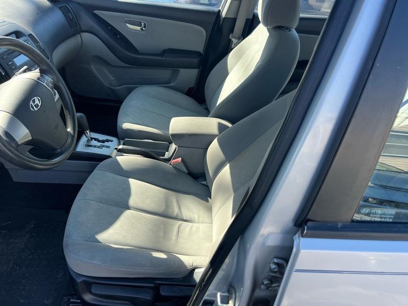 Hyundai Elantra SE 2010