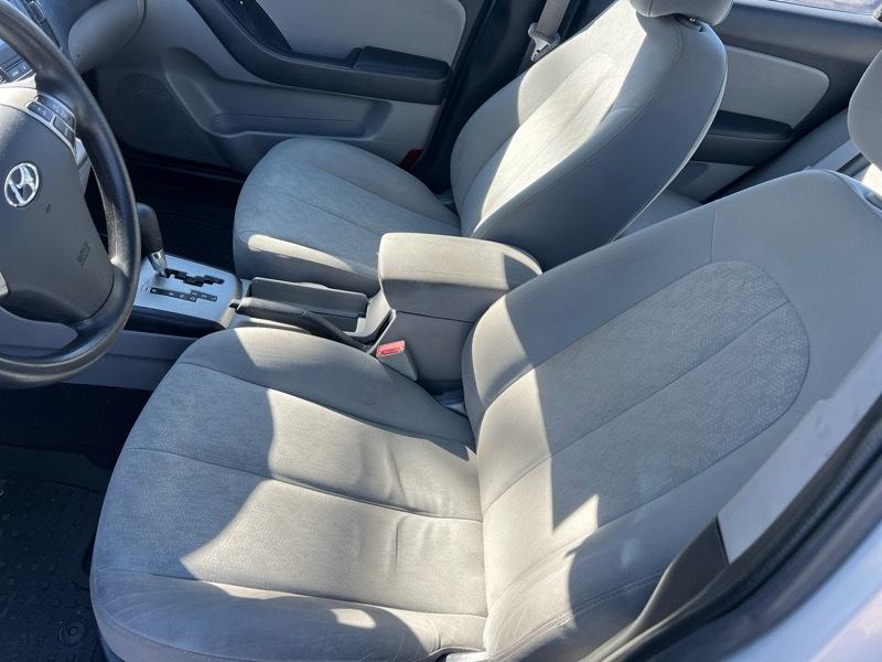 Hyundai Elantra SE 2010