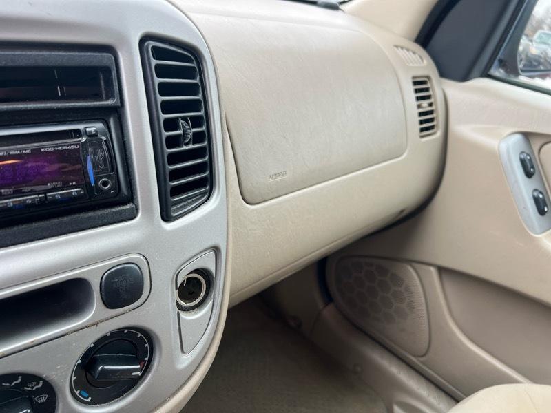 Ford Escape XLT 2WD 2006