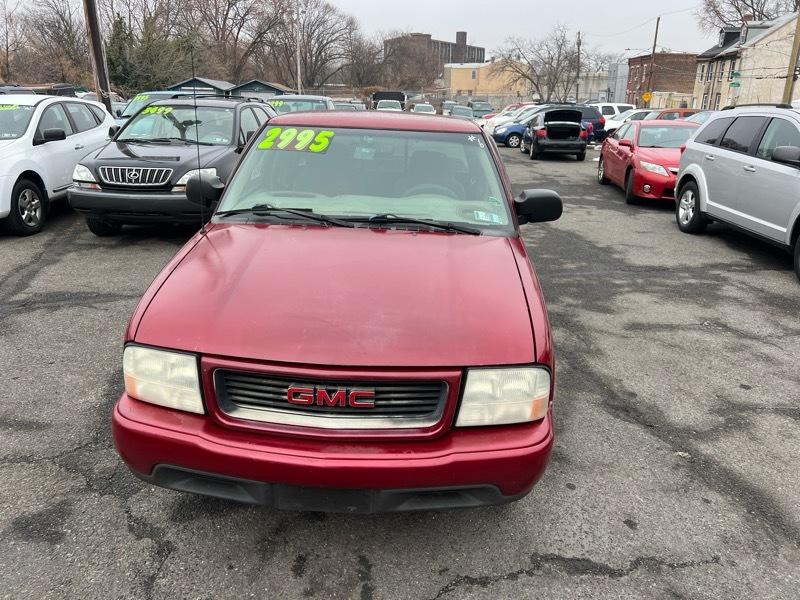 GMC Sonoma SL Ext. Cab Short Bed 2WD 2001