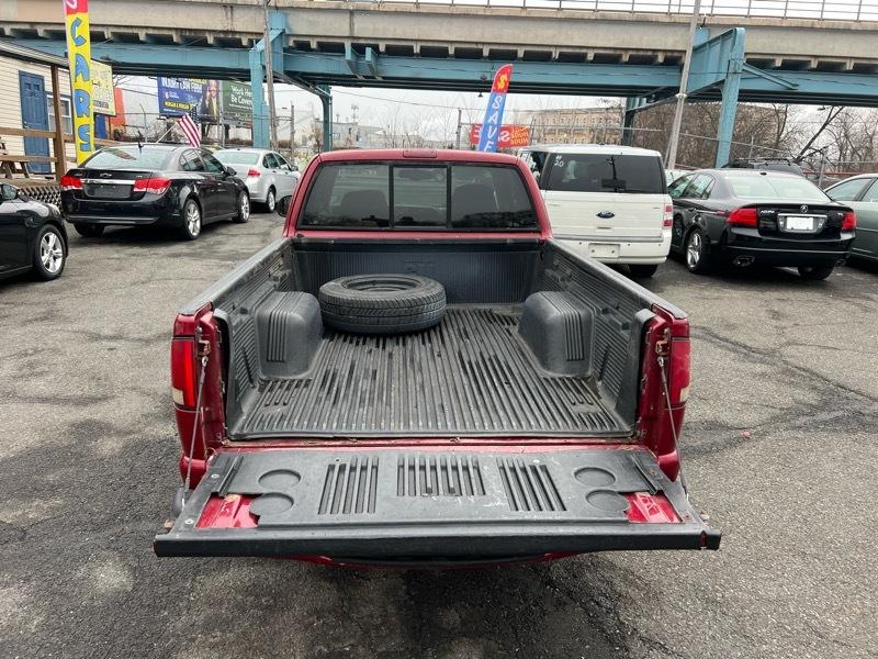 GMC Sonoma SL Ext. Cab Short Bed 2WD 2001