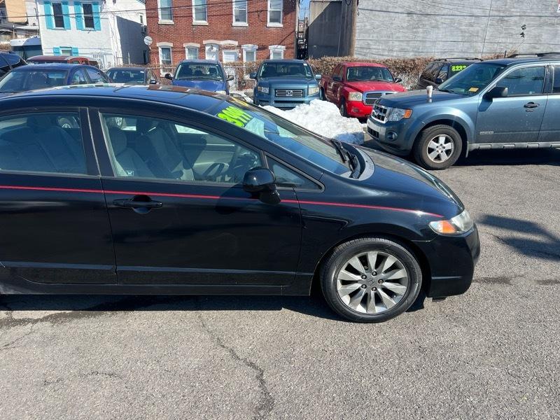 Honda Civic EX Sedan 5-Speed AT 2010