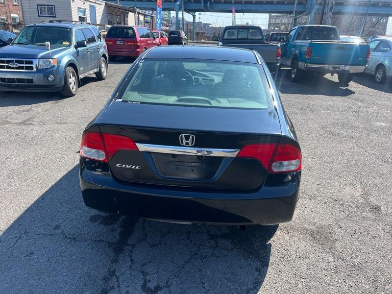 Honda Civic EX Sedan 5-Speed AT 2010