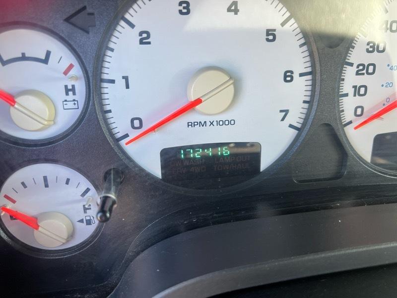 Dodge Ram 1500 Laramie Quad Cab Long Bed 4WD 2004