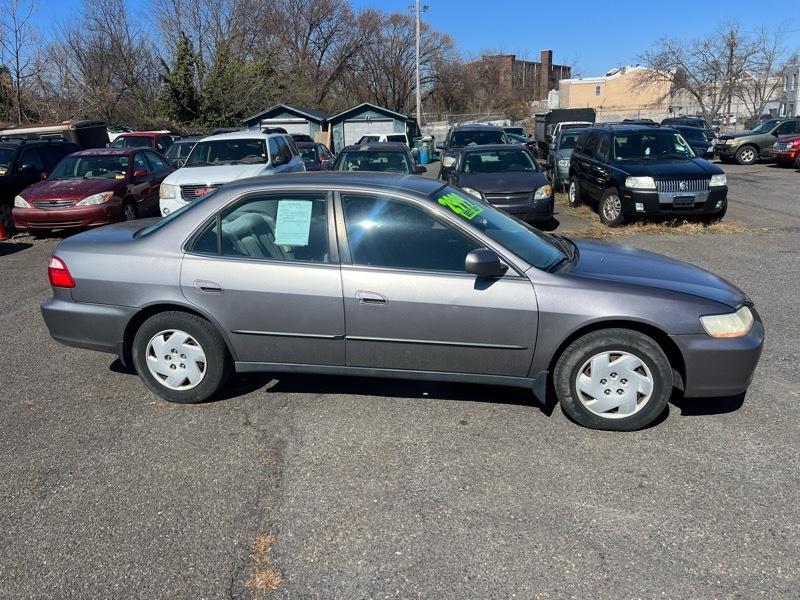 Honda Accord LX V6 sedan 2000