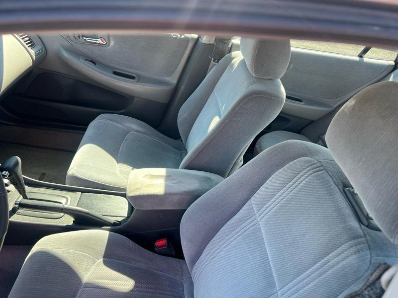 Honda Accord LX V6 sedan 2000