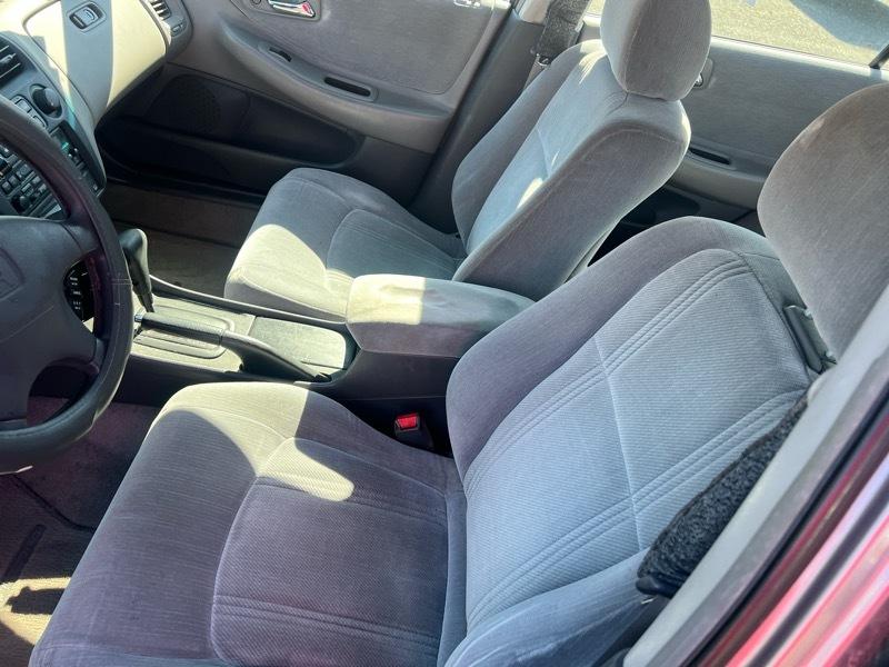 Honda Accord LX V6 sedan 2000