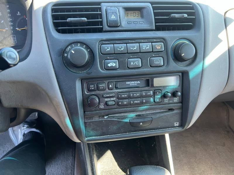 Honda Accord LX V6 sedan 2000