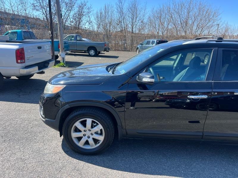 Kia Sorento LX 2WD 2012