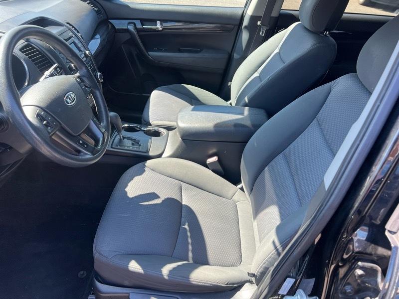 Kia Sorento LX 2WD 2012