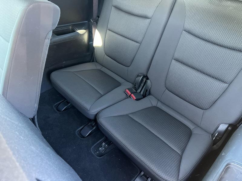 Kia Sorento LX 2WD 2012