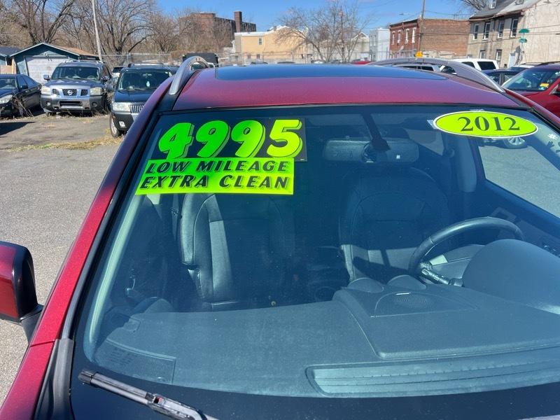 Nissan Rogue S AWD 2012