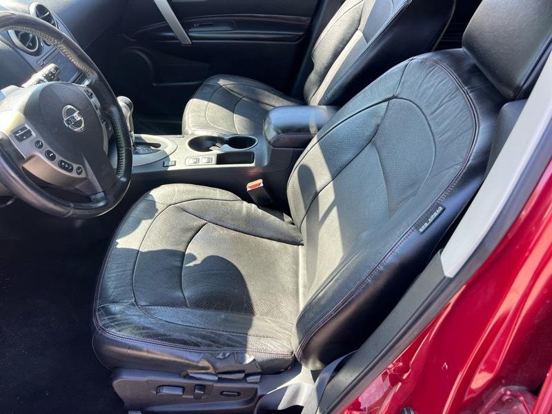 Nissan Rogue S AWD 2012