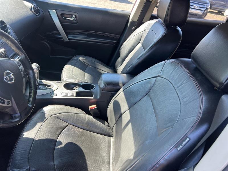 Nissan Rogue S AWD 2012