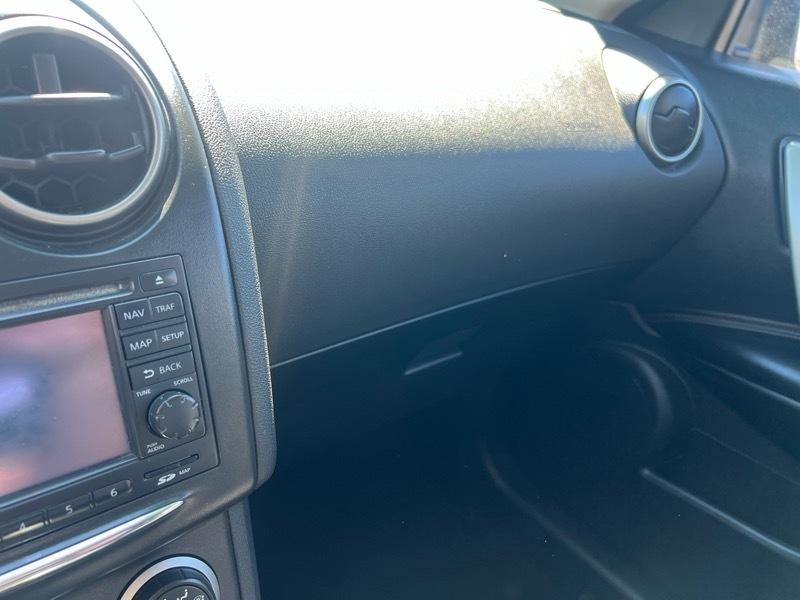 Nissan Rogue S AWD 2012