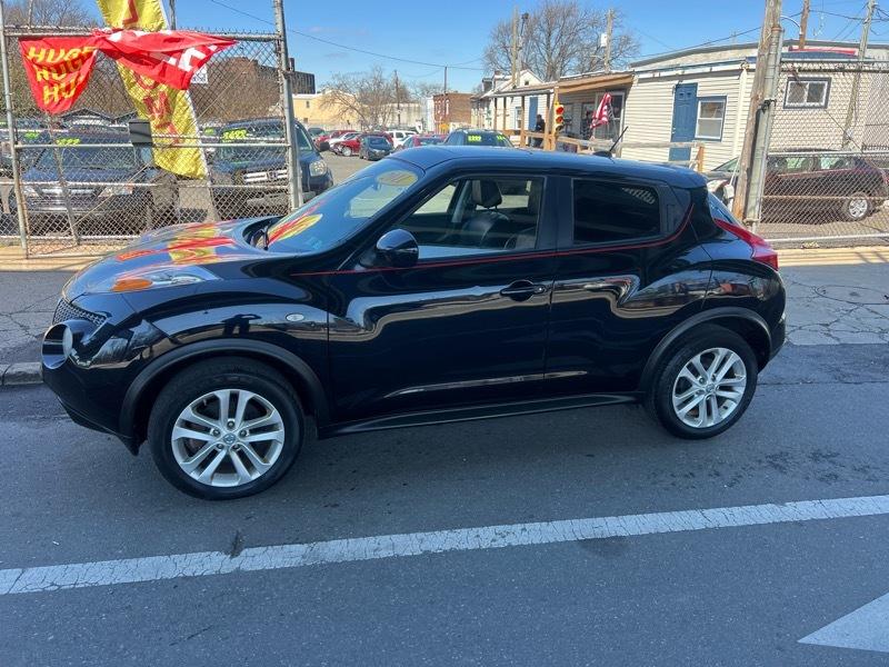 Nissan Juke S AWD 2011