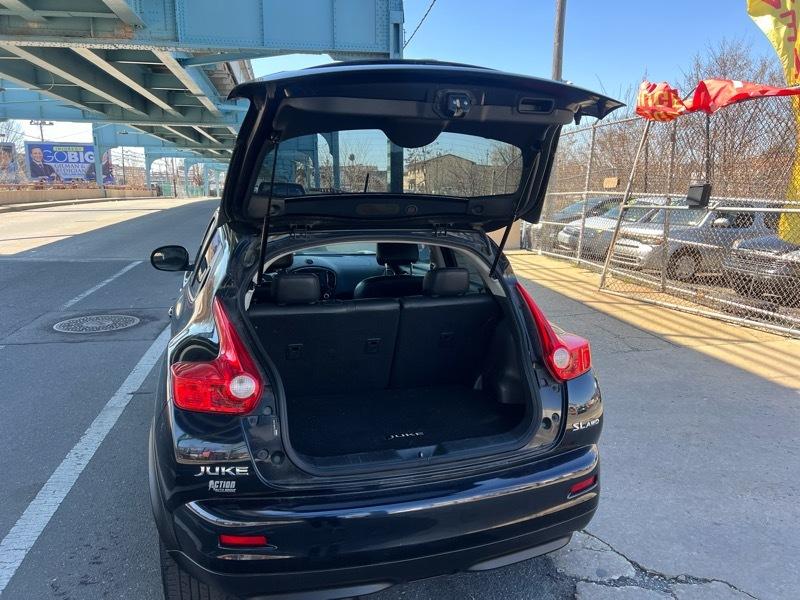 Nissan Juke S AWD 2011