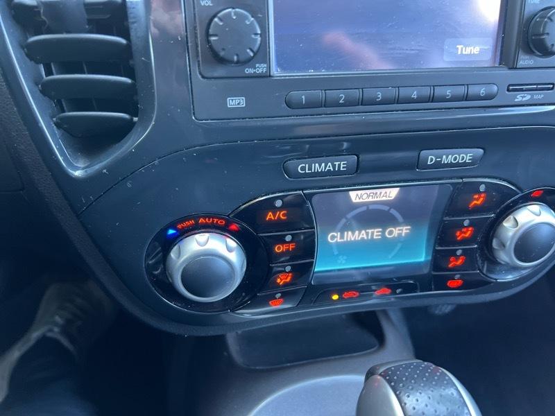 Nissan Juke S AWD 2011