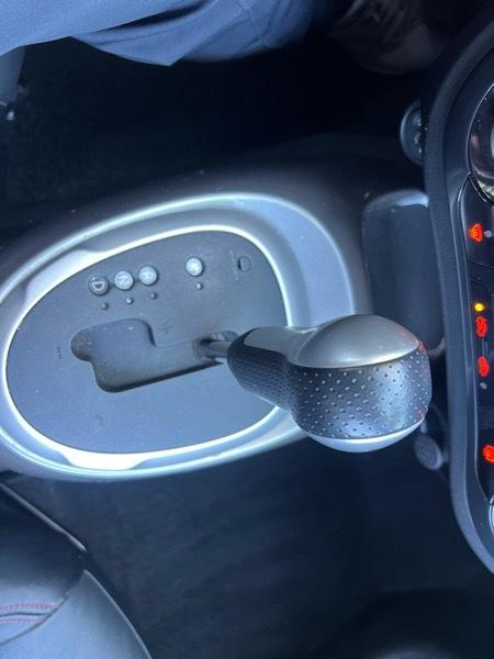 Nissan Juke S AWD 2011