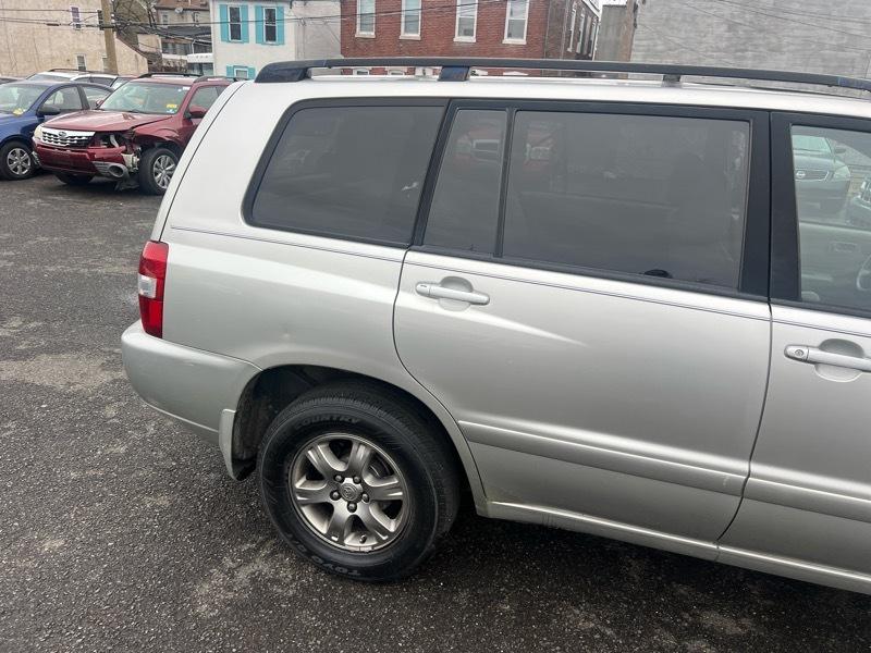 Toyota Highlander V6 4WD 2005