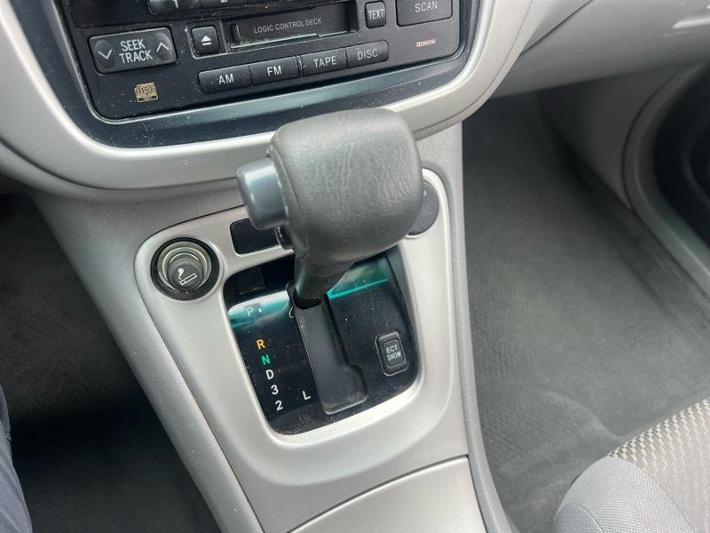 Toyota Highlander V6 4WD 2005