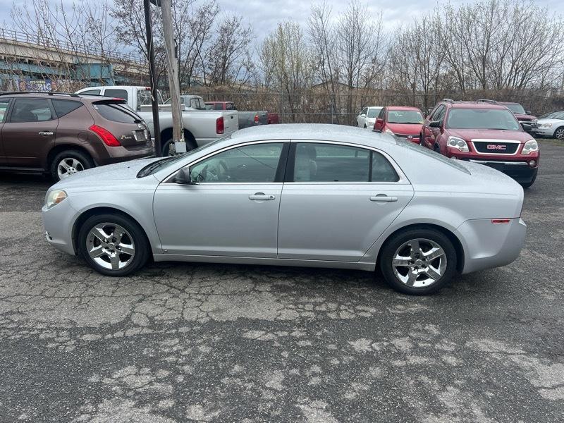 Chevrolet Malibu LS 2009