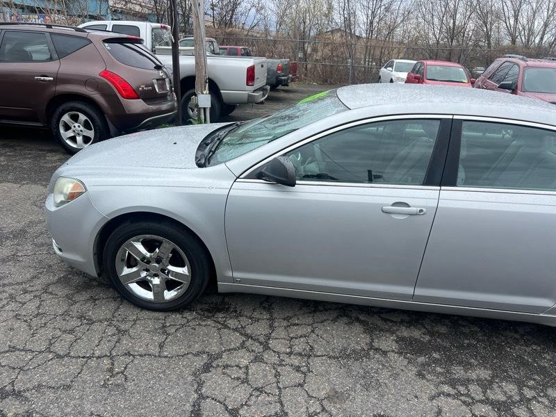 Chevrolet Malibu LS 2009