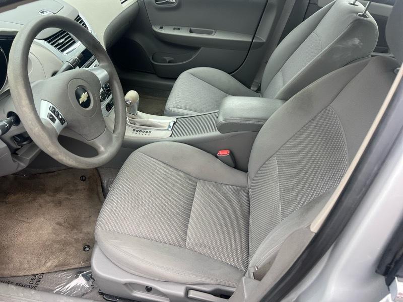 Chevrolet Malibu LS 2009