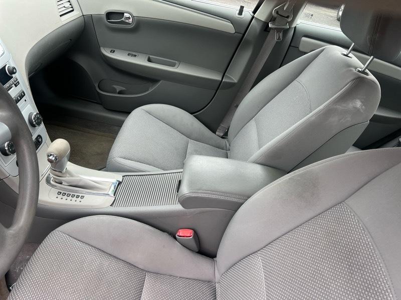 Chevrolet Malibu LS 2009