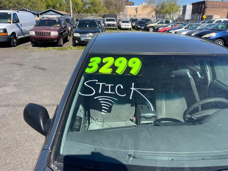 Toyota Camry LE 2005