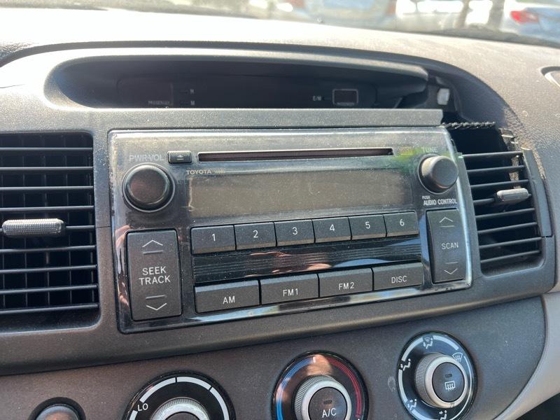 Toyota Camry LE 2005