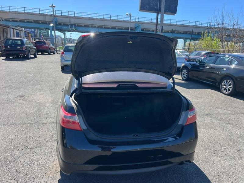 Toyota Camry XLE 5-Spd AT 2009