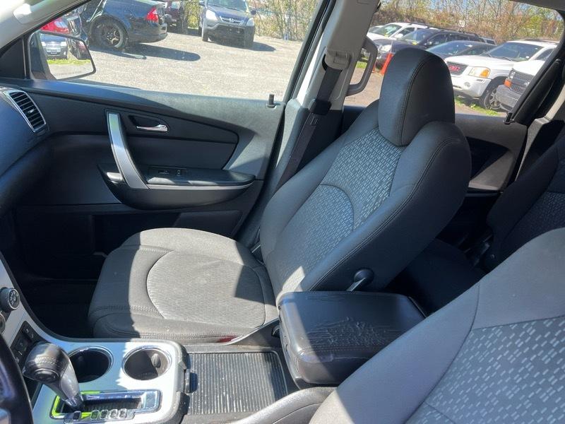 GMC Acadia SLE-2 FWD 2012