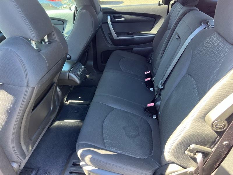 GMC Acadia SLE-2 FWD 2012