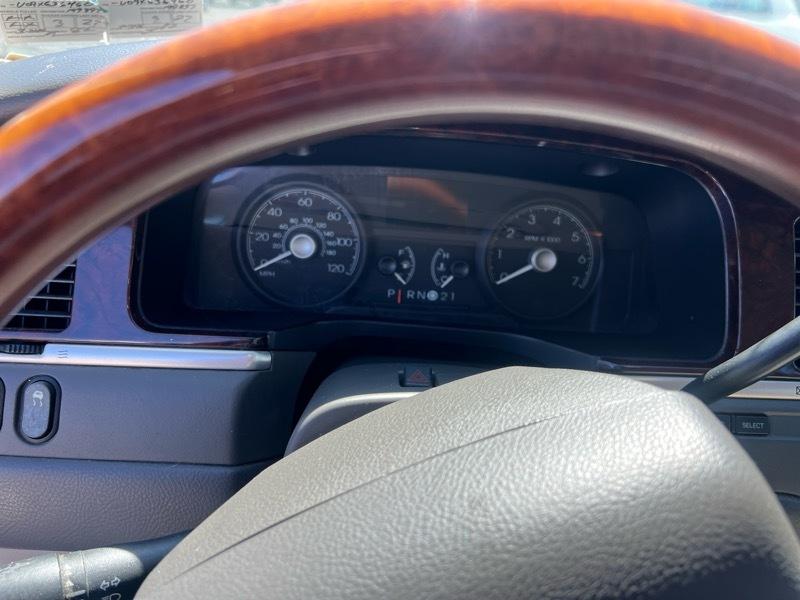 Lincoln Town Car Signature Limited 2009