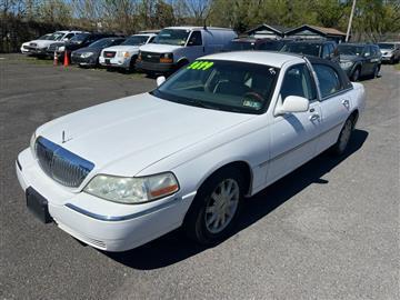 2009 Lincoln Town Car Signature Limited