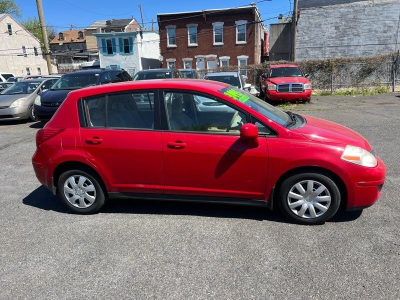 Nissan Versa 1.8 S 2007