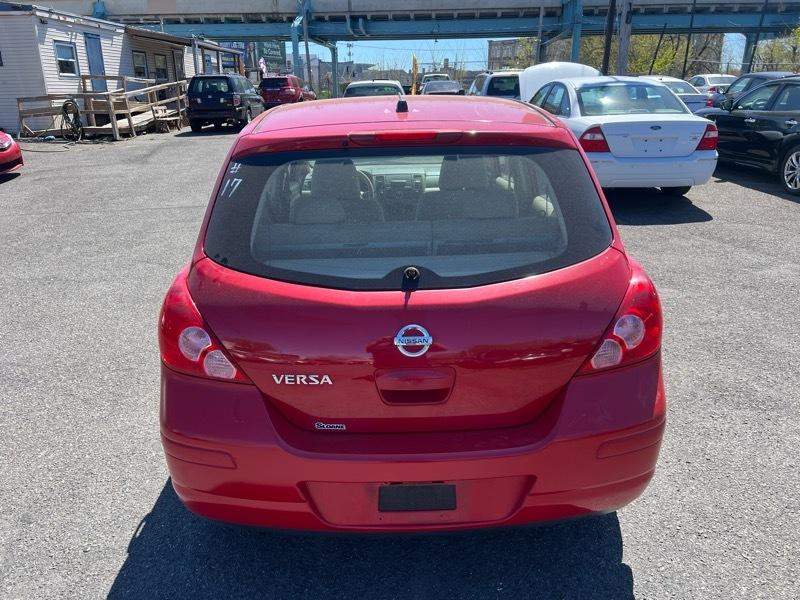 Nissan Versa 1.8 S 2007
