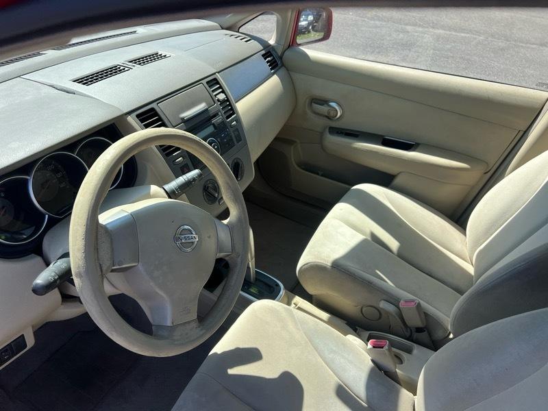 Nissan Versa 1.8 S 2007