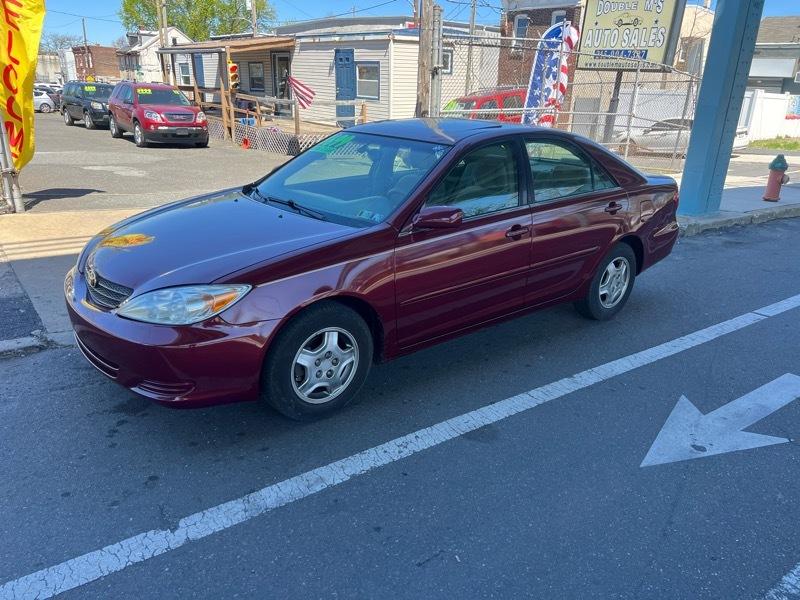 Toyota Camry LE V6 2003