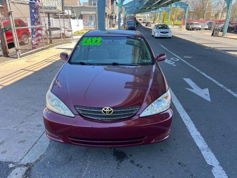 Toyota Camry LE V6 2003