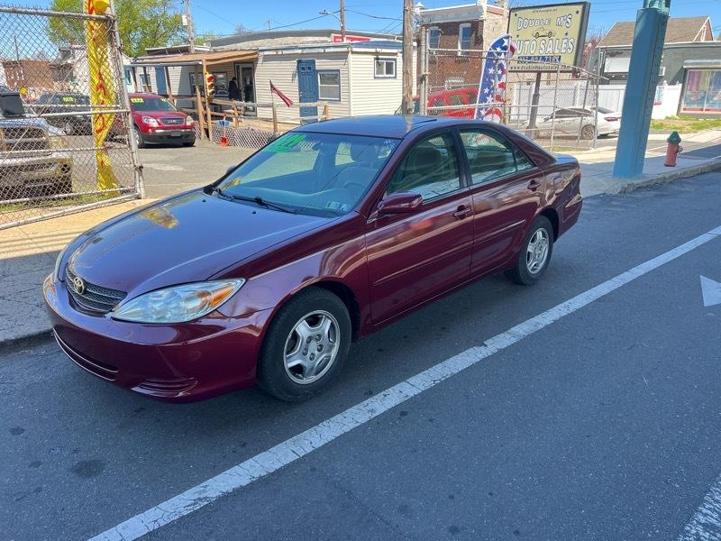 Toyota Camry LE V6 2003