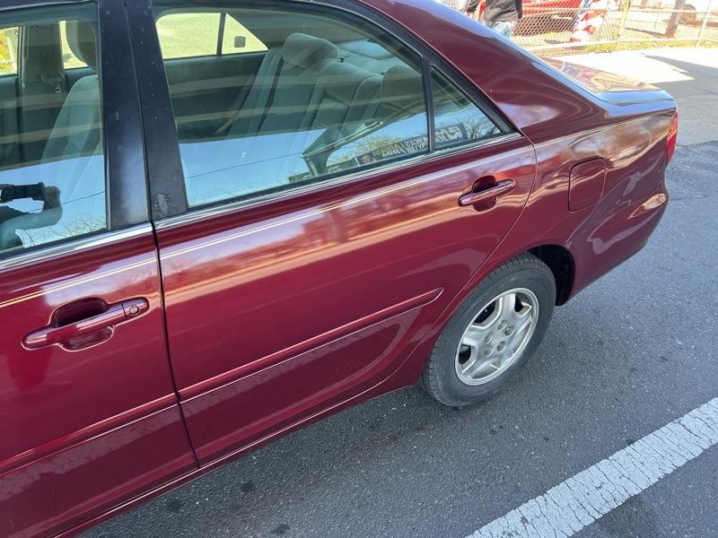 Toyota Camry LE V6 2003