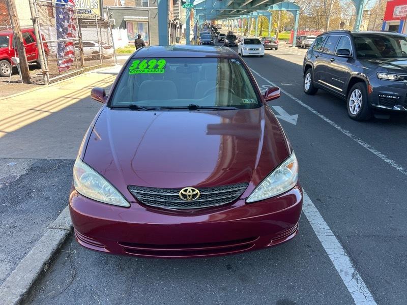 Toyota Camry LE V6 2003