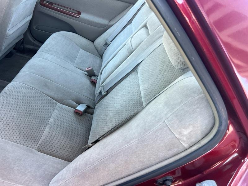 Toyota Camry LE V6 2003