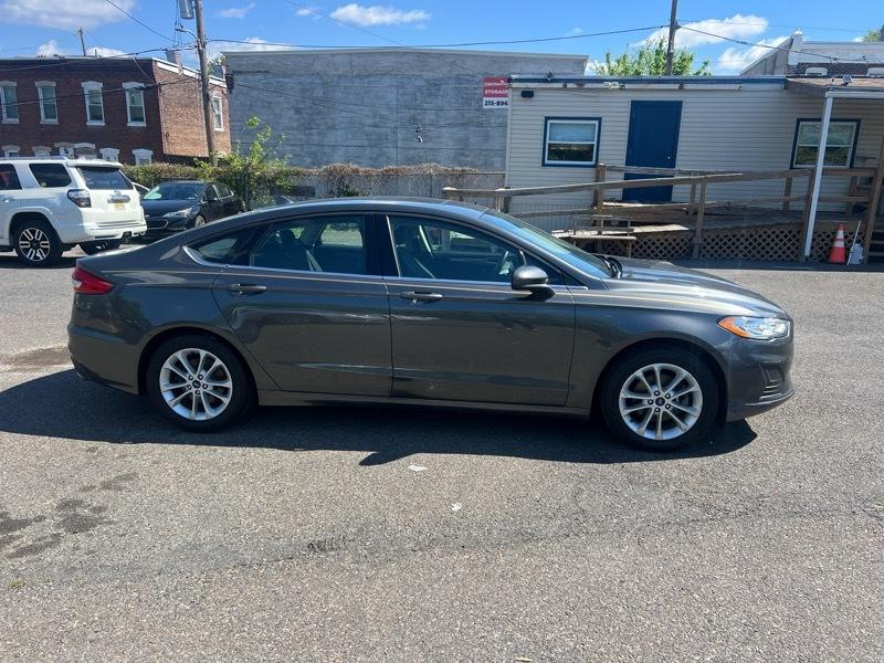Ford Fusion SE 2019