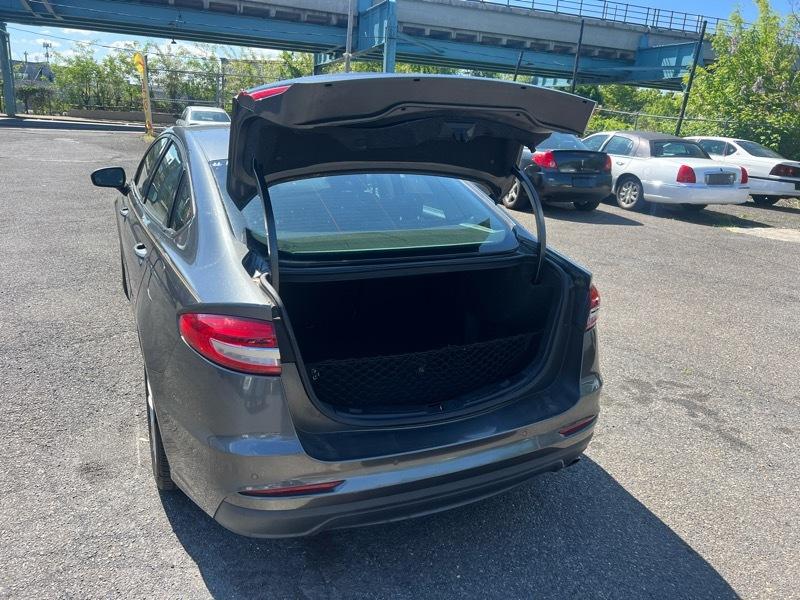 Ford Fusion SE 2019