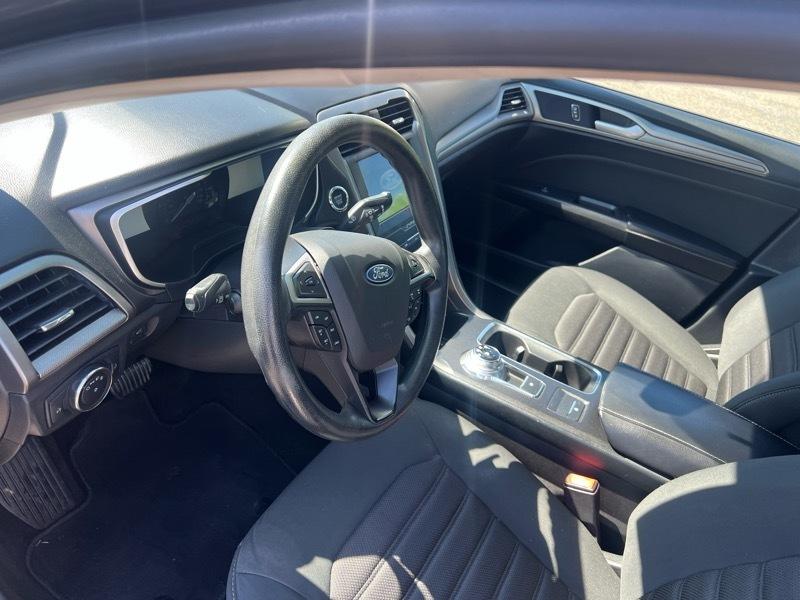 Ford Fusion SE 2019
