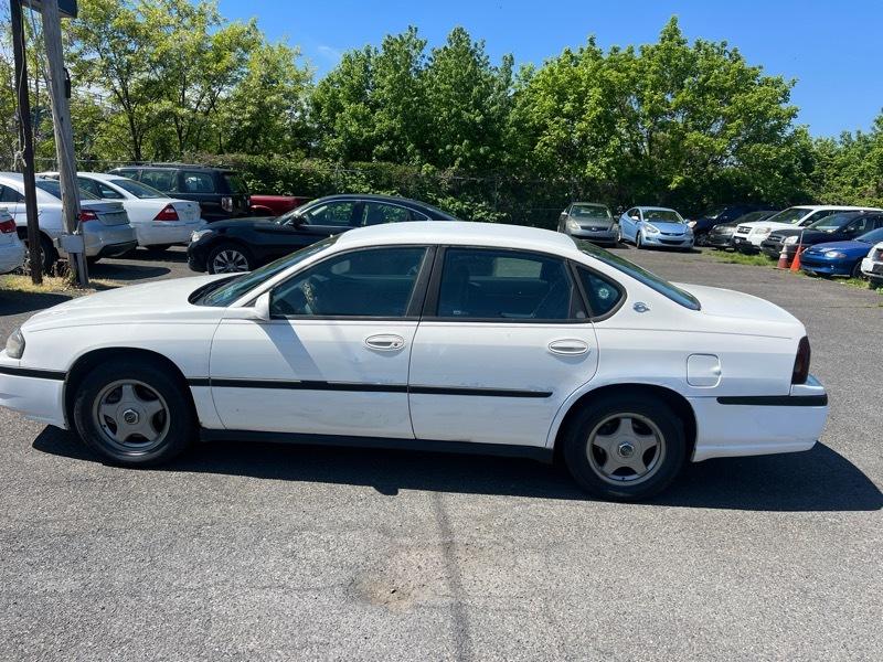 Chevrolet Impala Base 2003