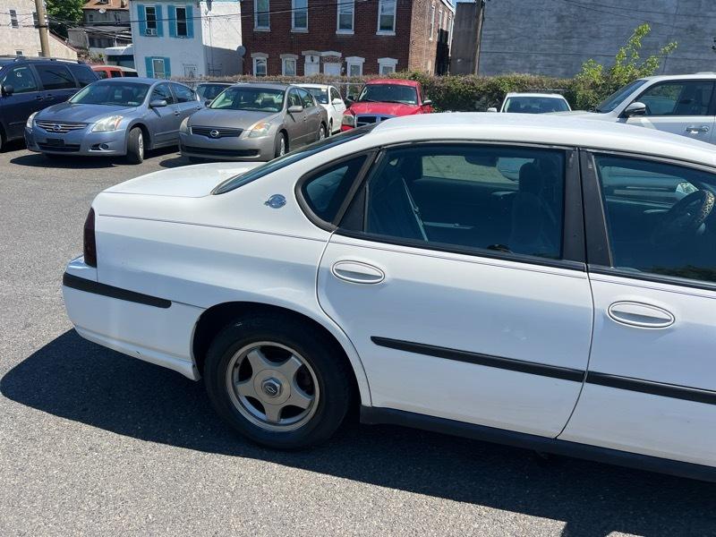 Chevrolet Impala Base 2003